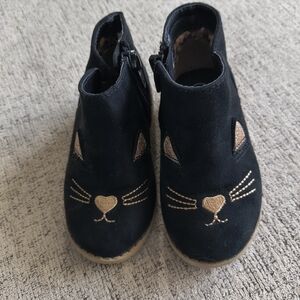 Cat & Jack Black Cat Face Kids Boots